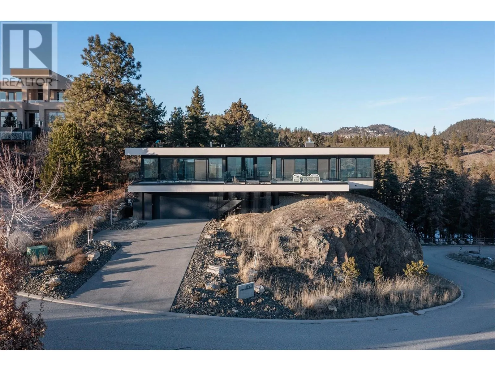 1190 Stoneypointe Court
