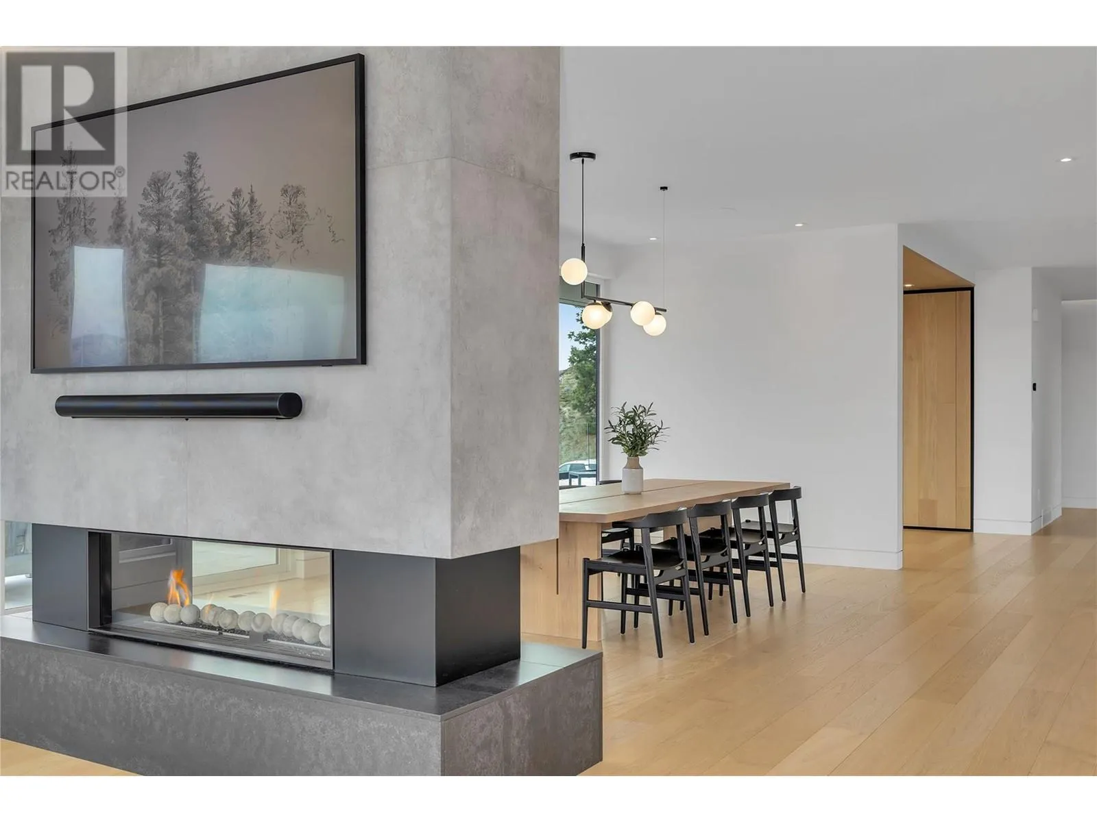 1190 Stoneypointe Court