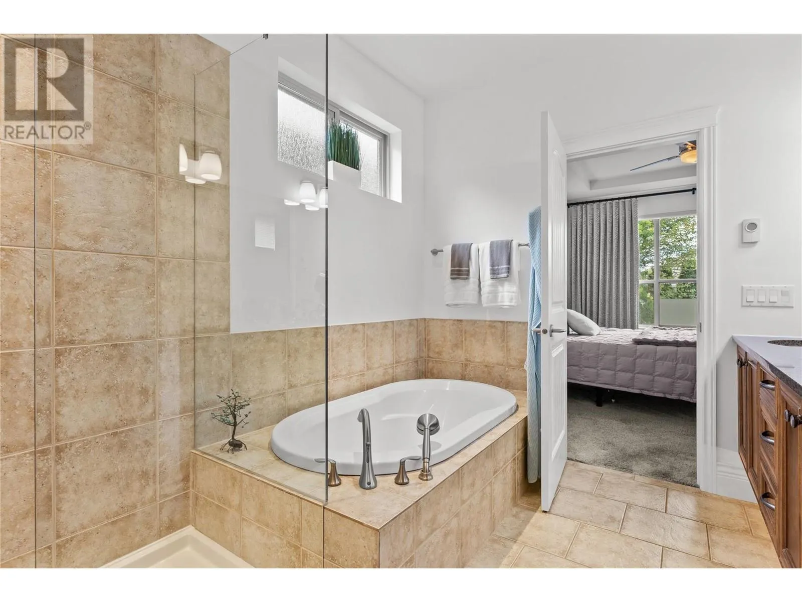 4450 Gordon Drive Unit# 154