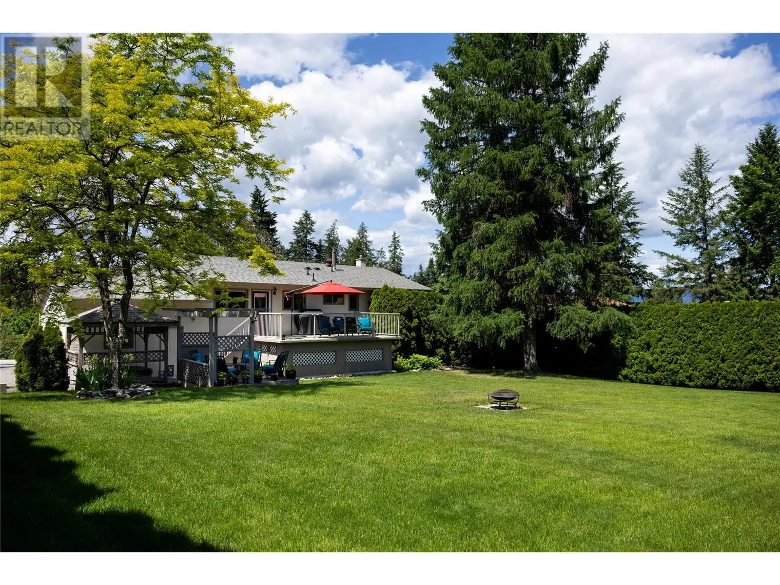 3429 Larch Drive