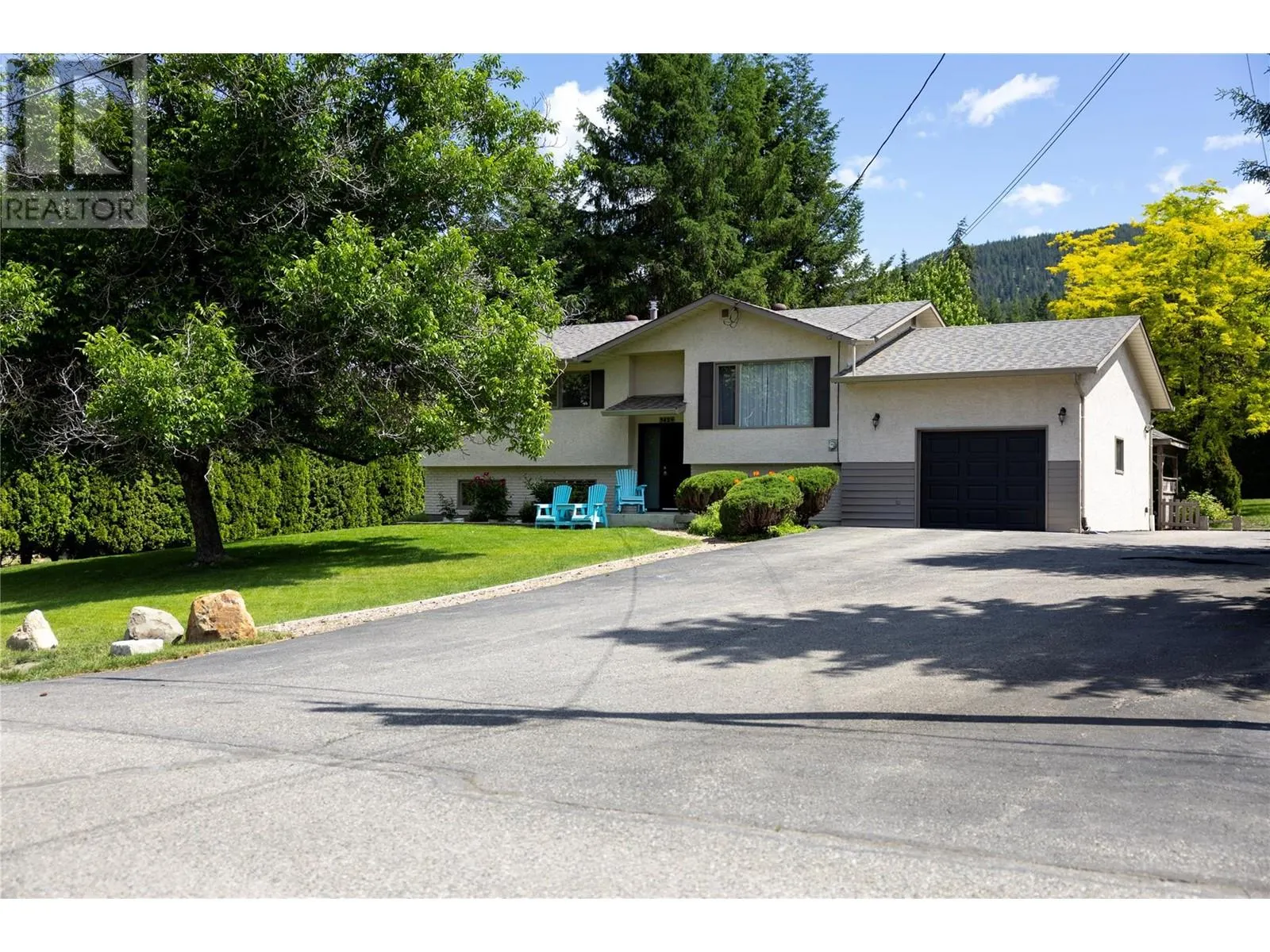 3429 Larch Drive