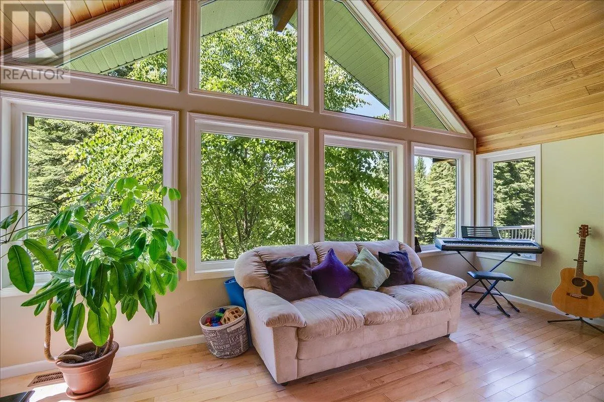 4399 Bird Creek Road