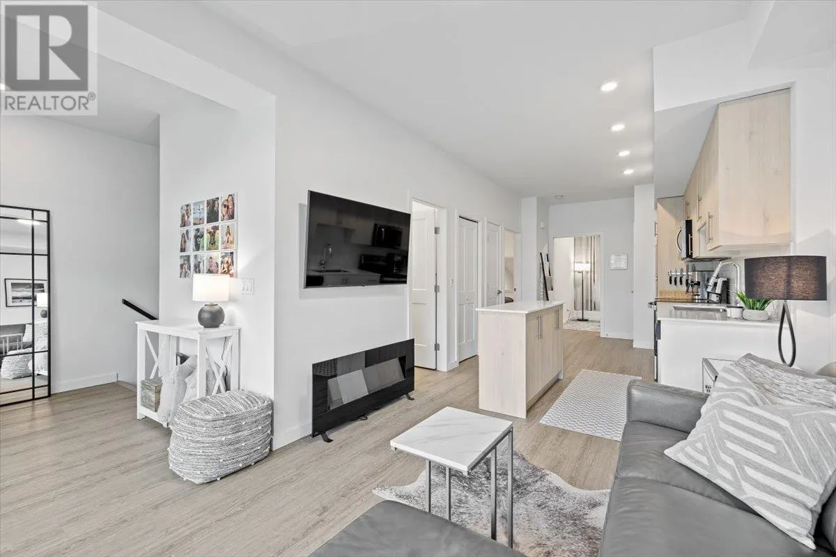 685 Boynton Place Unit# 28