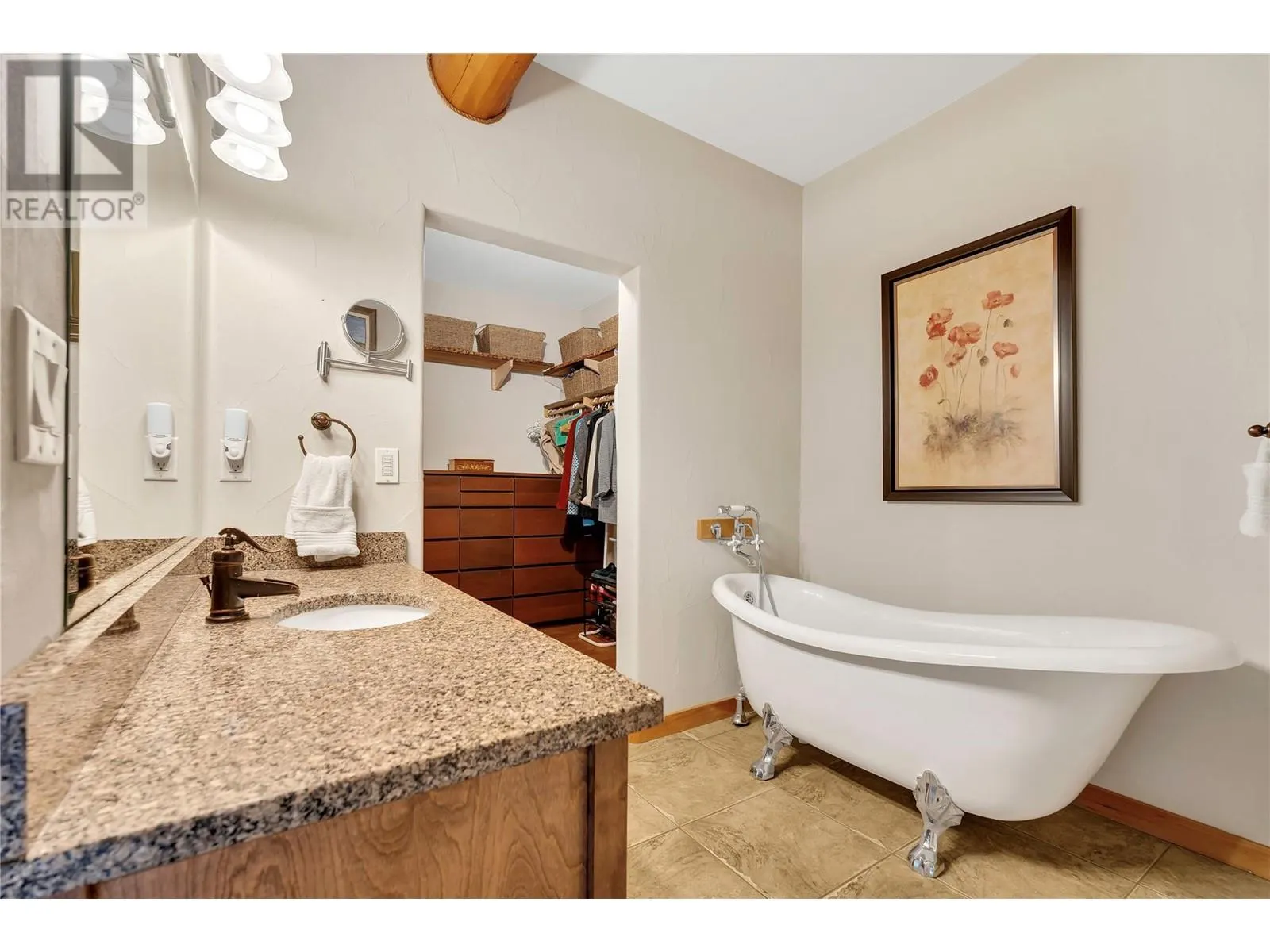 483 Maurice Street Unit# 105