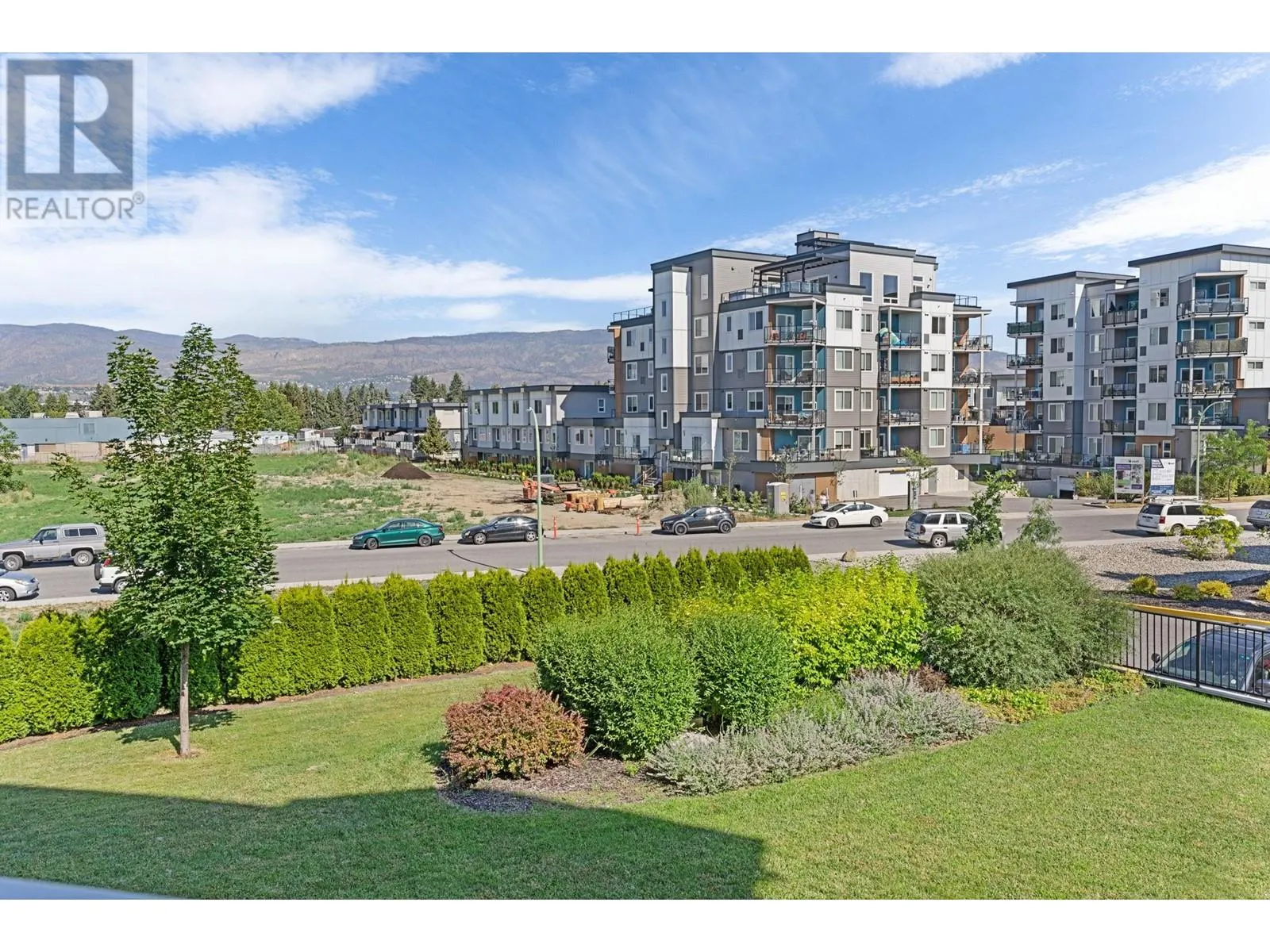 3731 Casorso Road Unit# 210