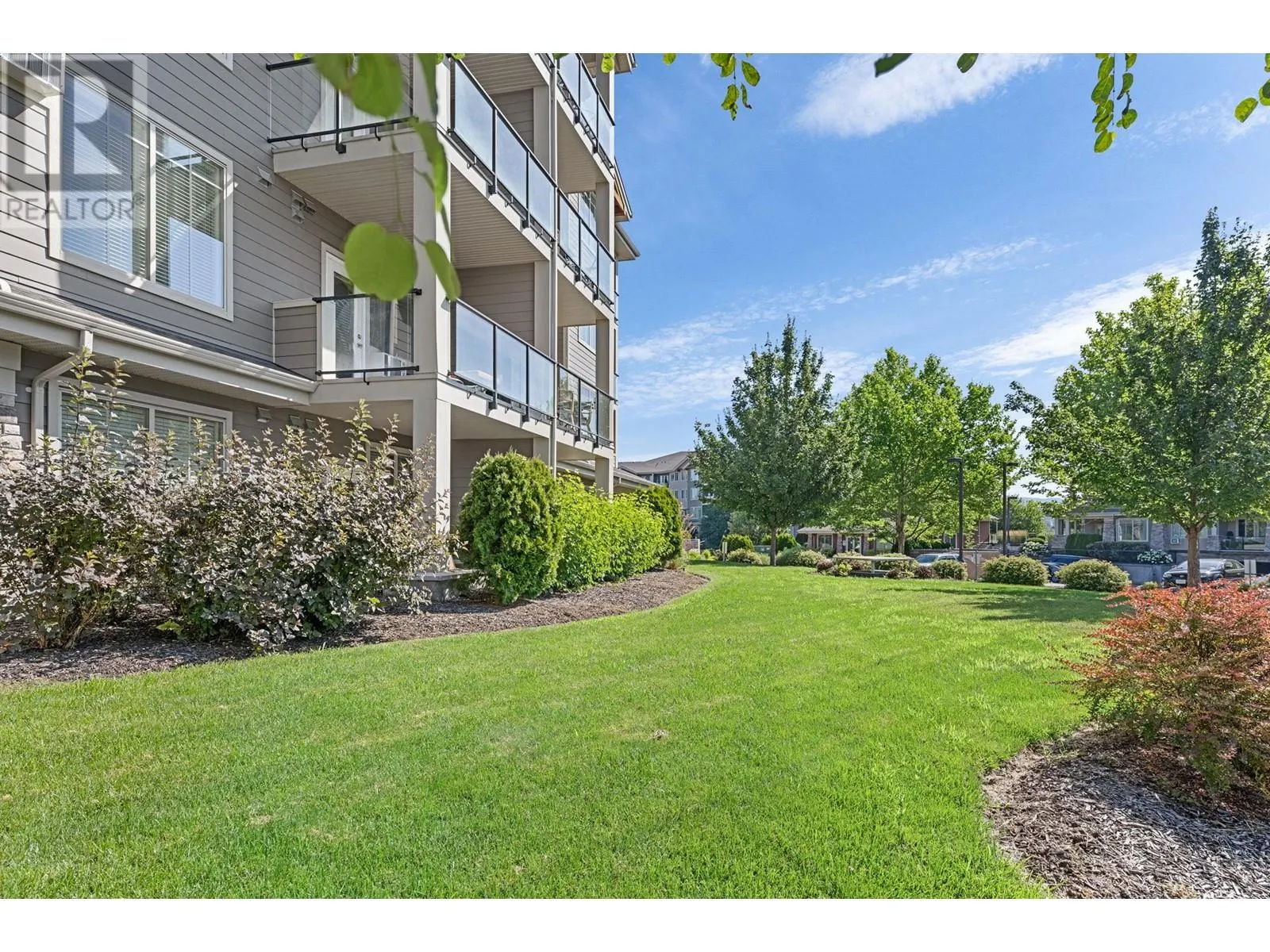 3731 Casorso Road Unit# 210