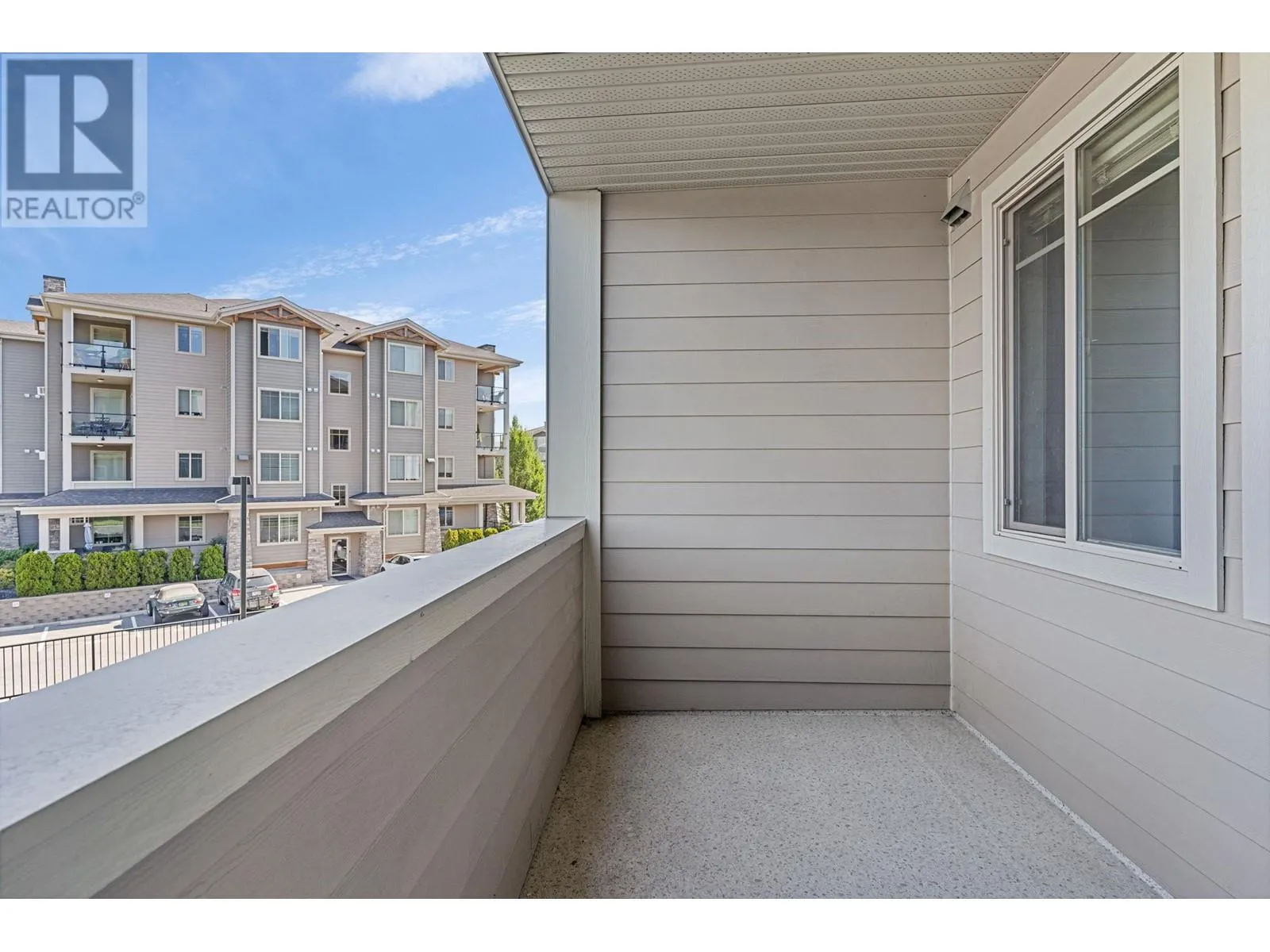 3731 Casorso Road Unit# 210