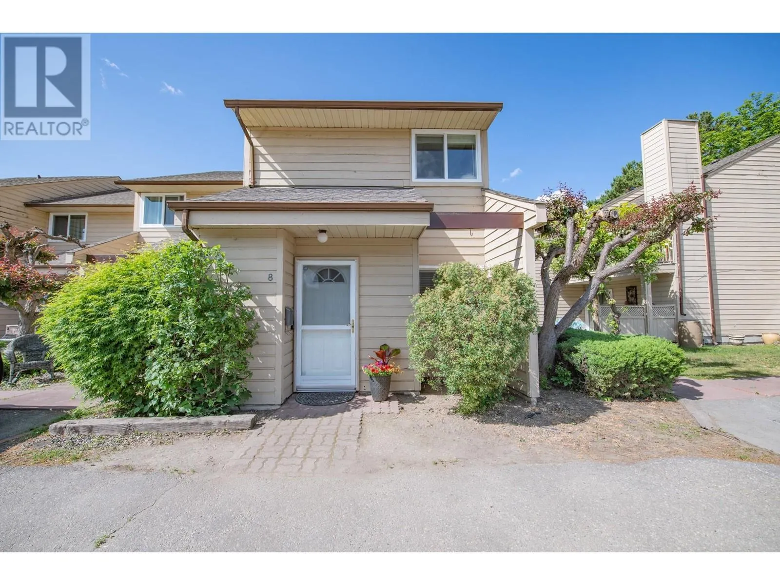 5300 25 Avenue Unit# 8