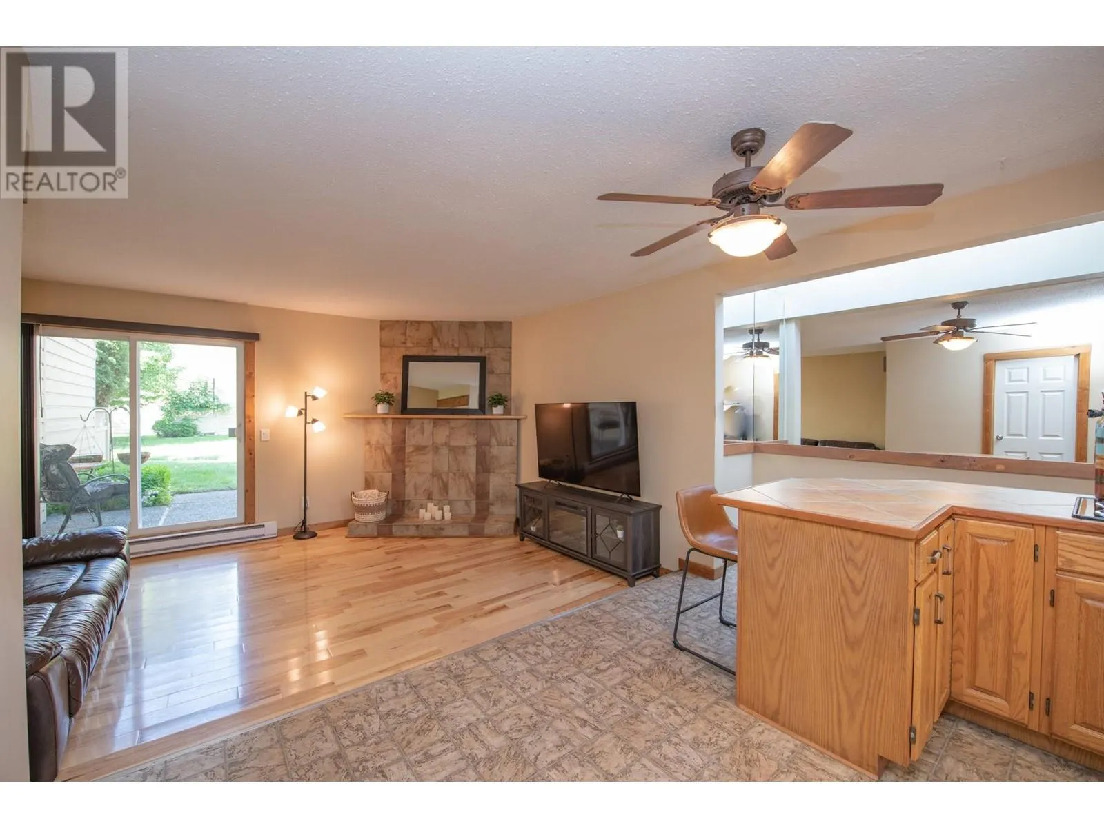 5300 25 Avenue Unit# 8