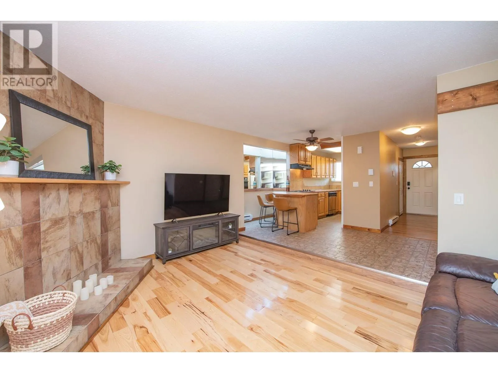 5300 25 Avenue Unit# 8