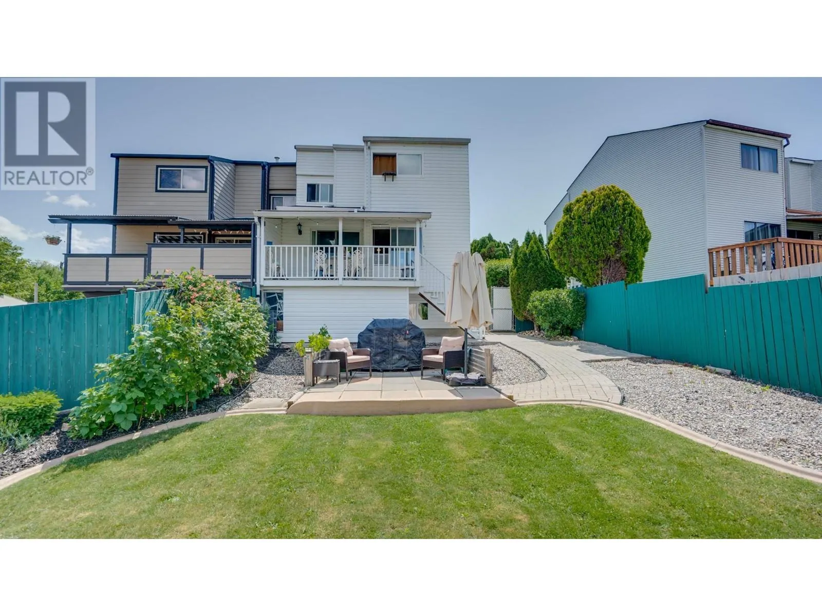1508 37 Street