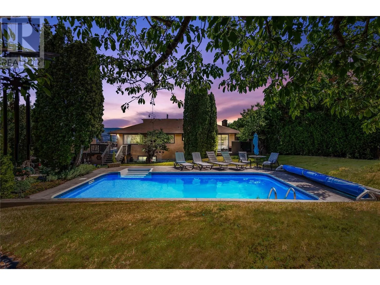 2370 Thacker Drive