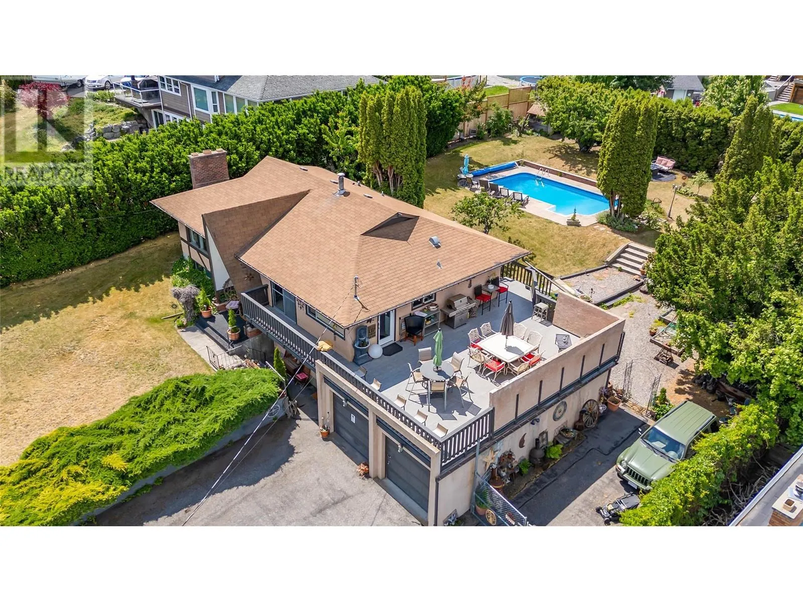 2370 Thacker Drive