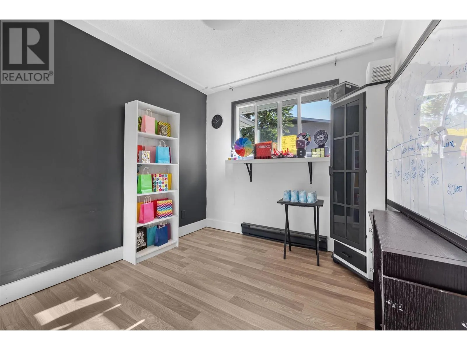 1153 Bernard Avenue Unit# 11