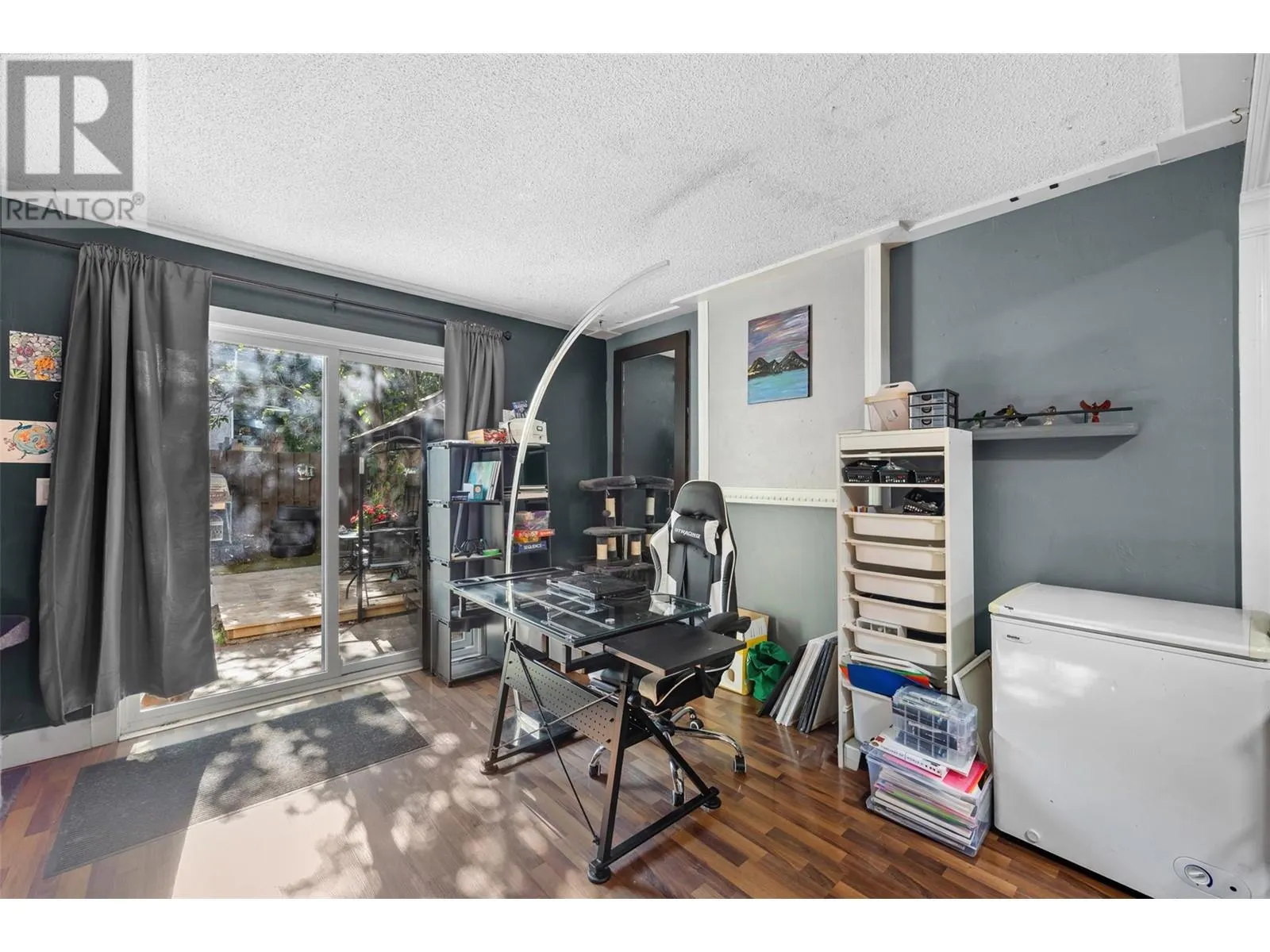 1153 Bernard Avenue Unit# 11