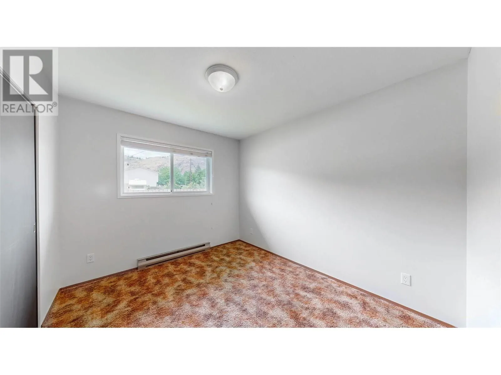 5843 Okanagan Street