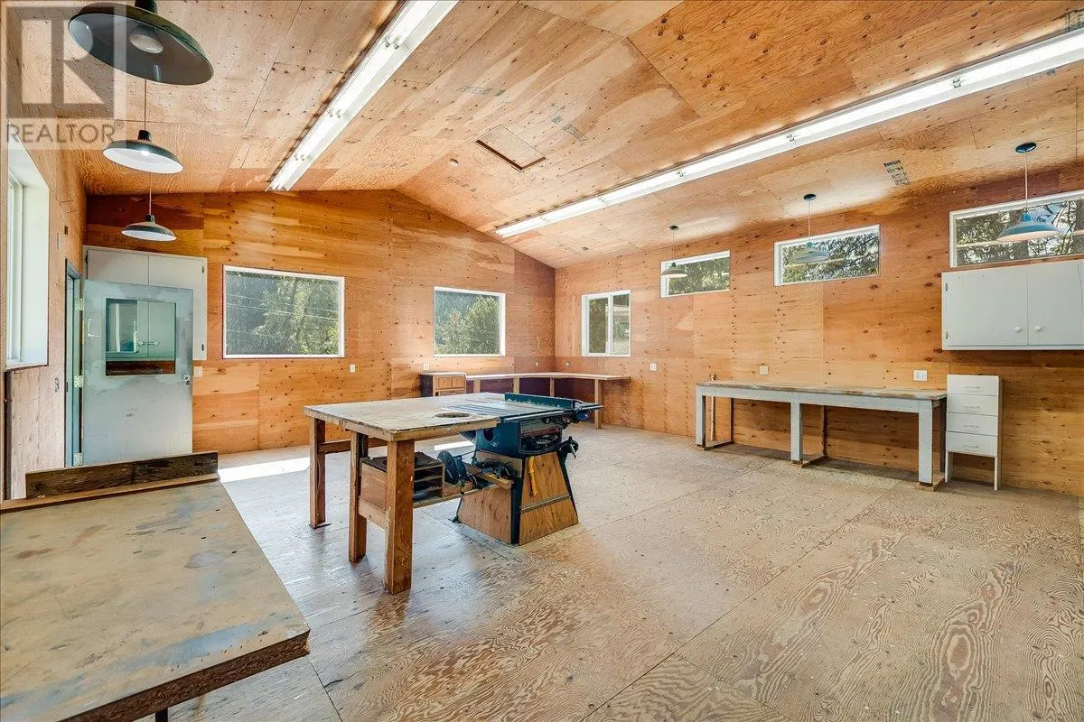 5270 Callbeck Road