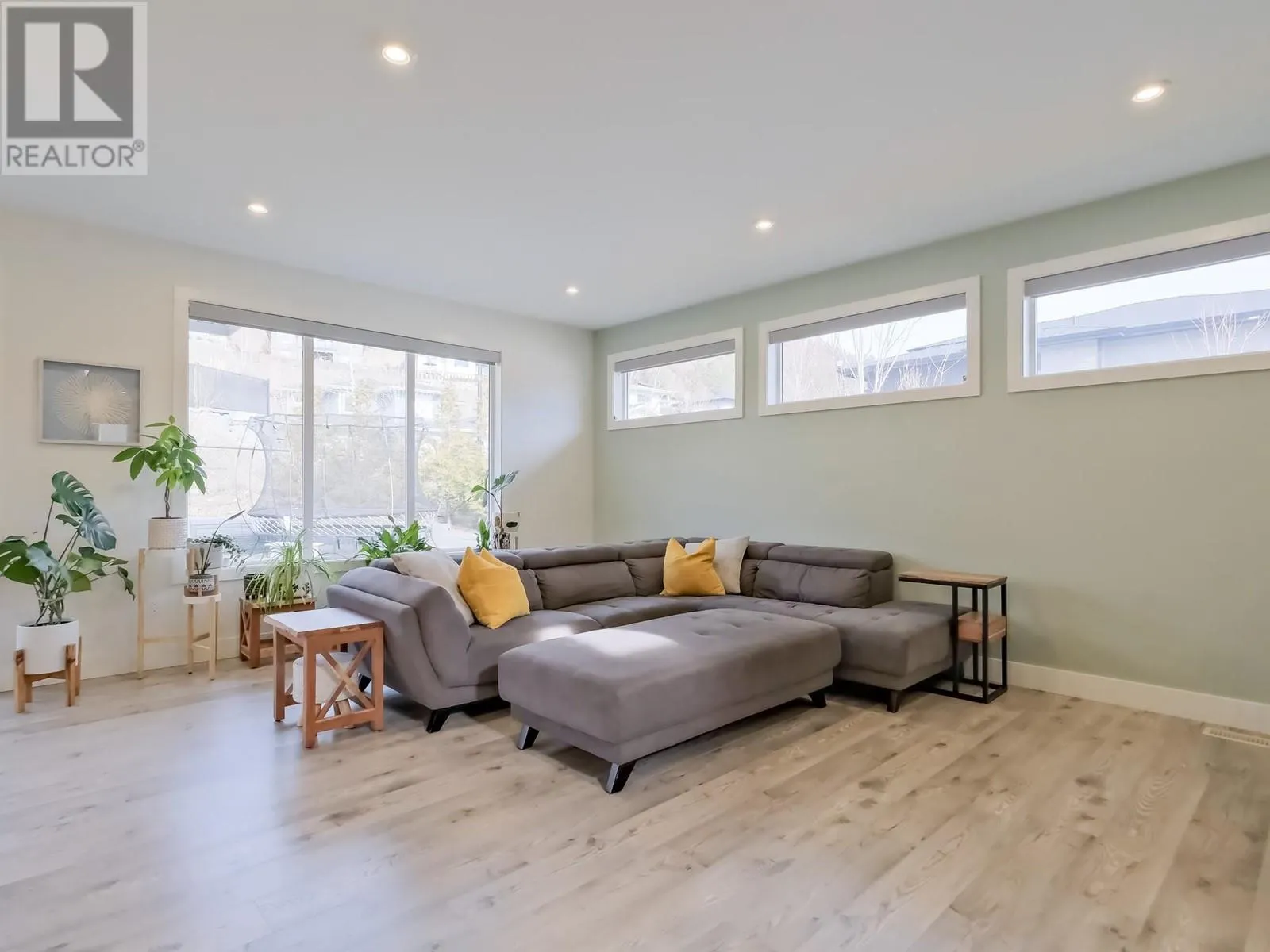 72 Forest Edge Drive