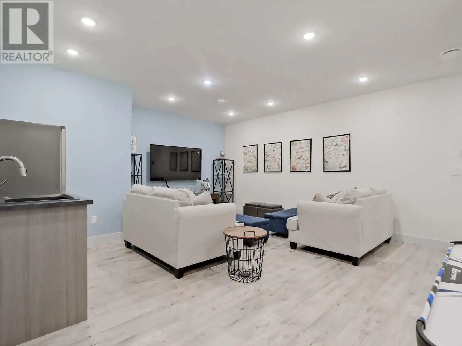 72 Forest Edge Drive