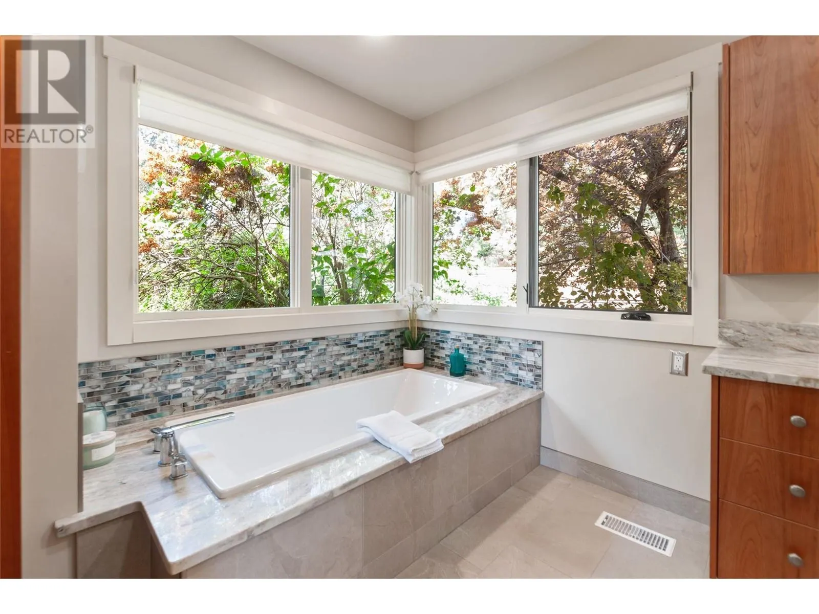 1306 Smethurst Road