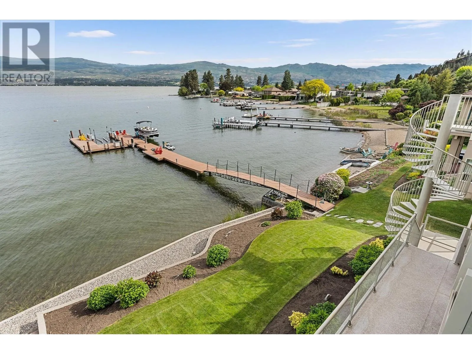 529 Zdralek Cove