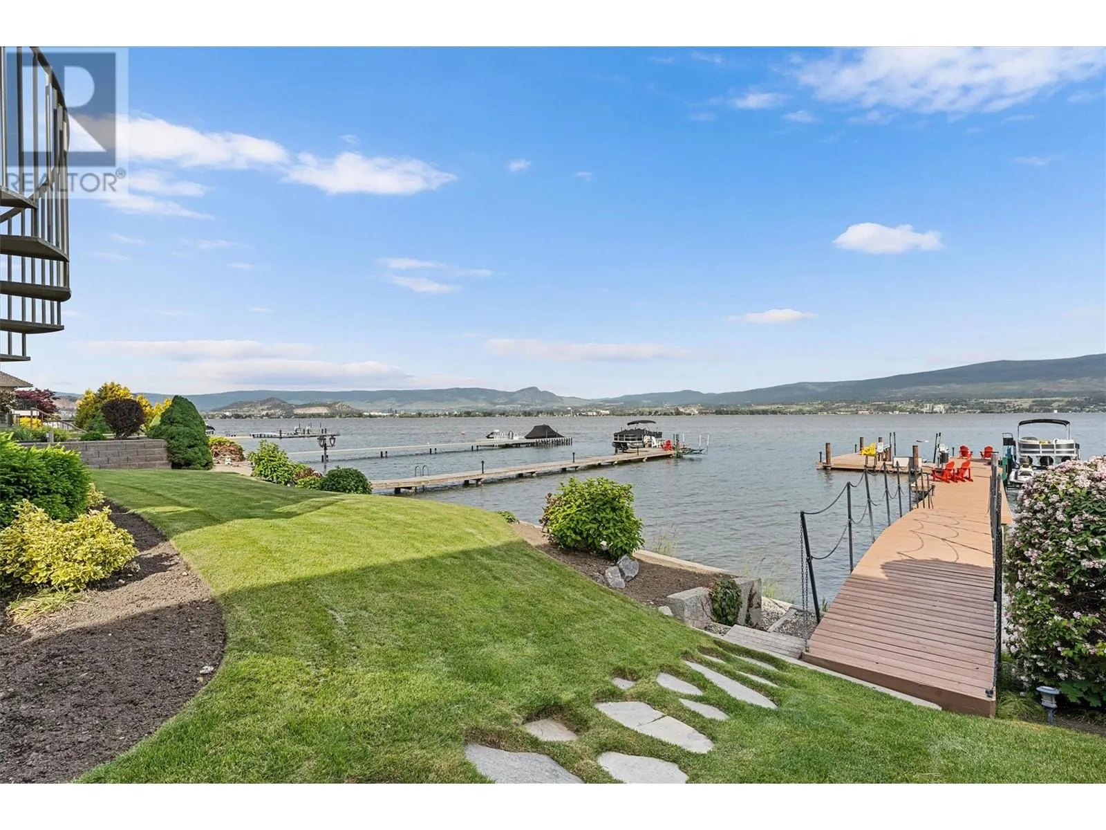 529 Zdralek Cove