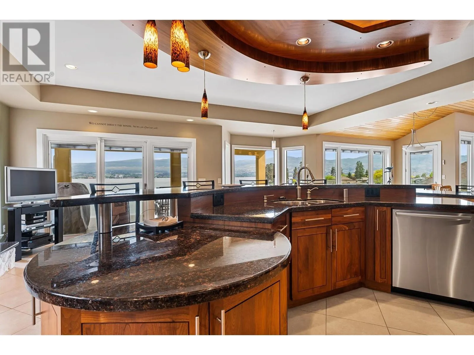 529 Zdralek Cove