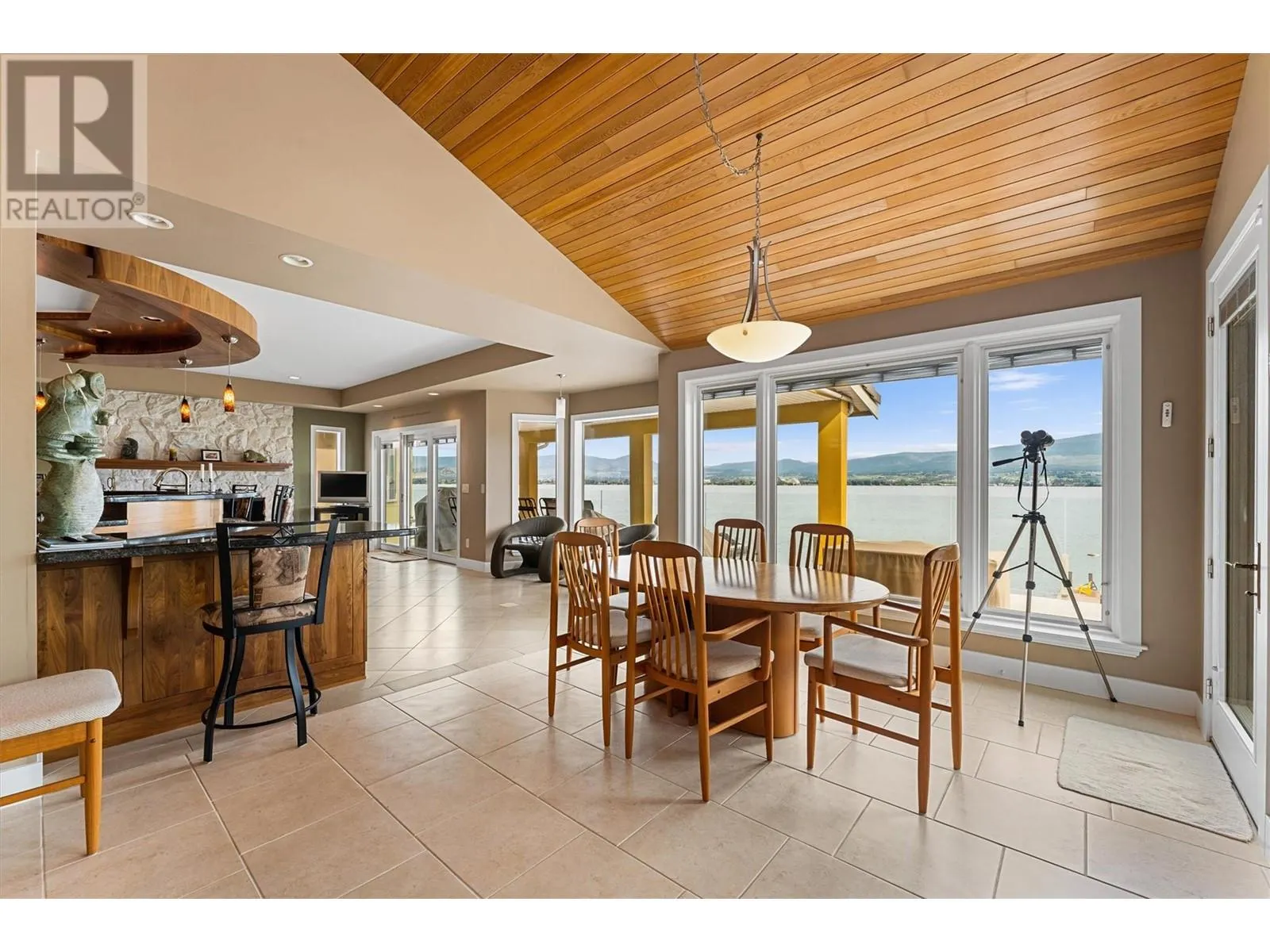 529 Zdralek Cove