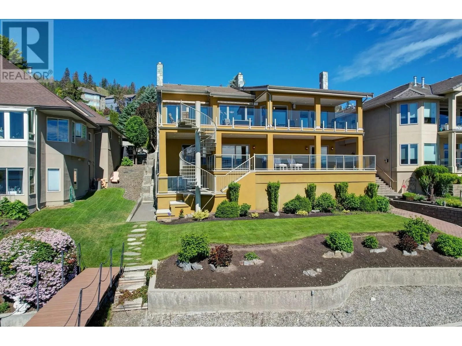 529 Zdralek Cove