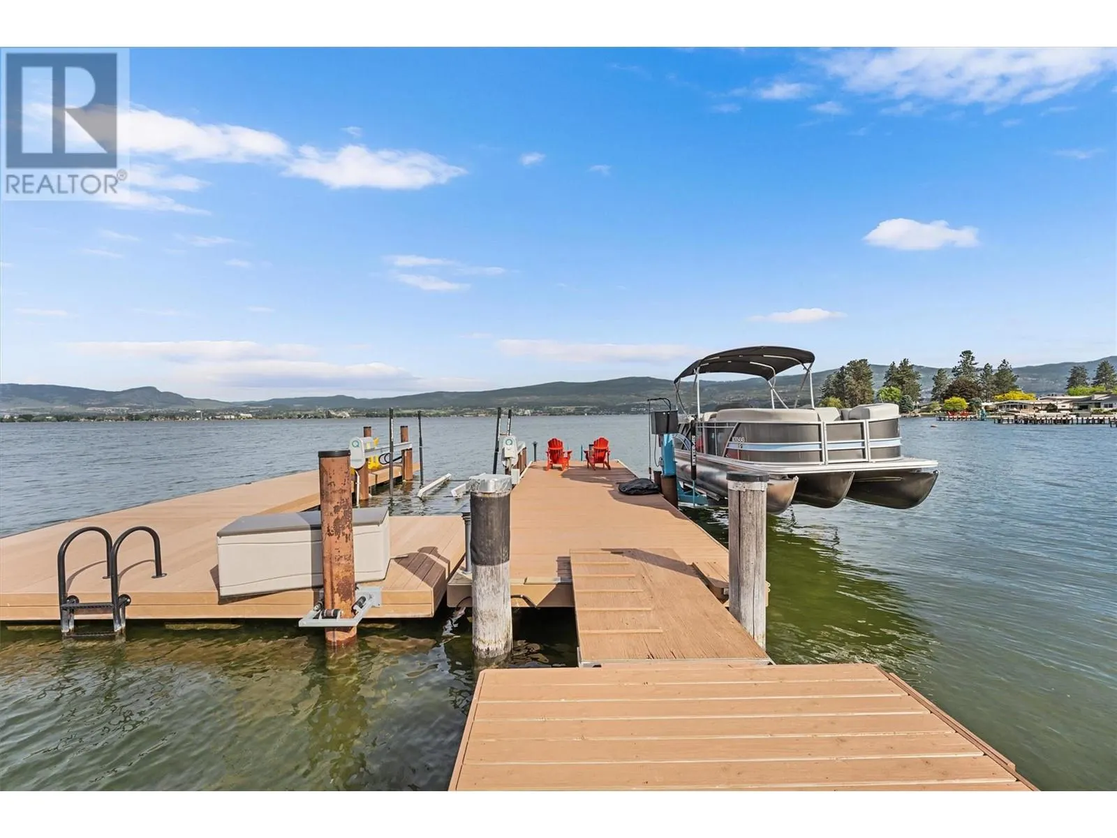 529 Zdralek Cove