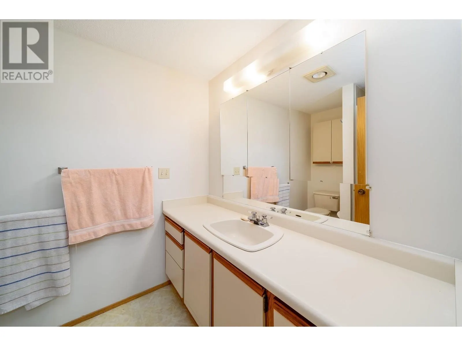 1055 Glenwood Avenue Unit# 101