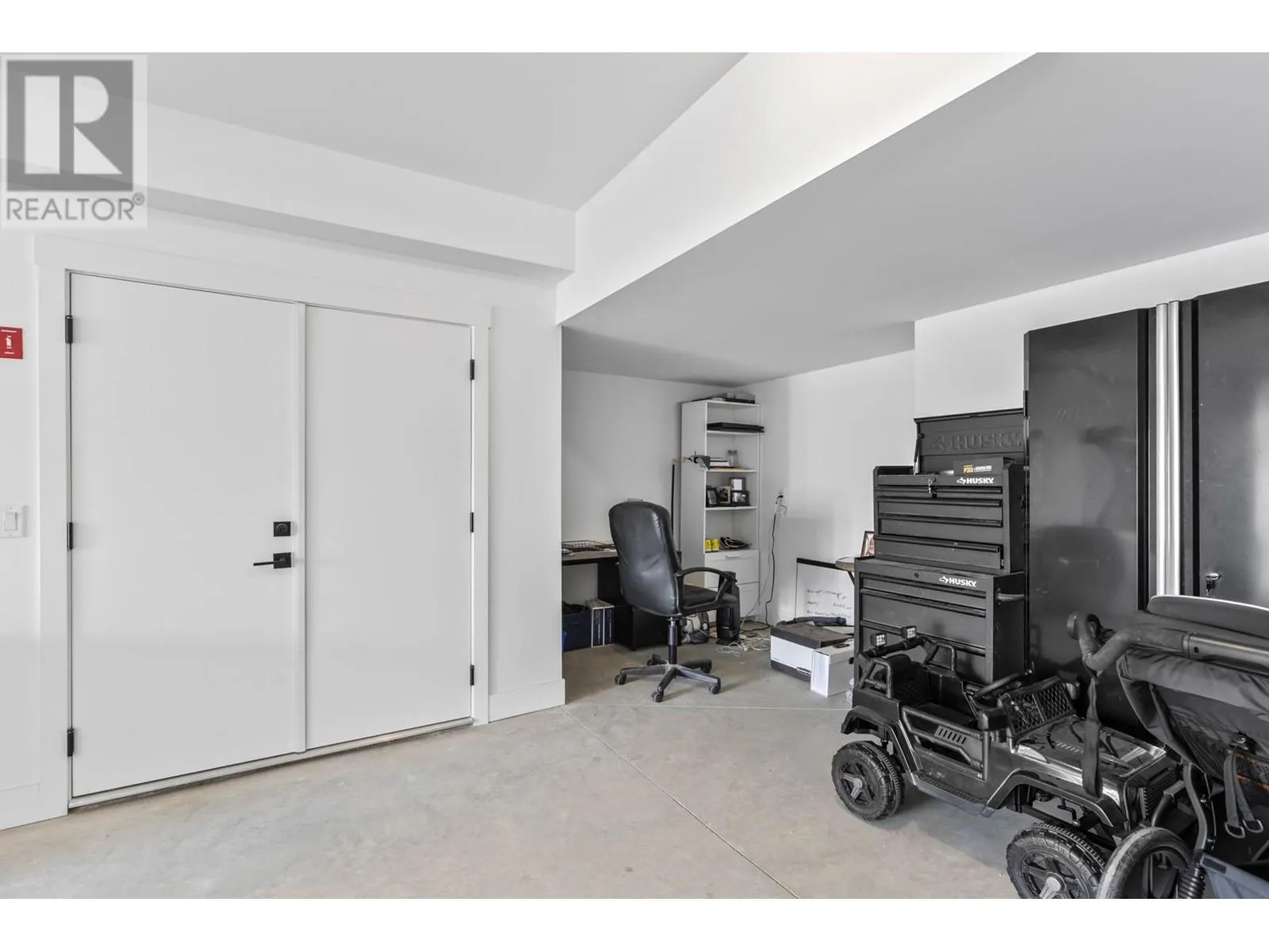 2835 Canyon Crest Drive Unit# 25