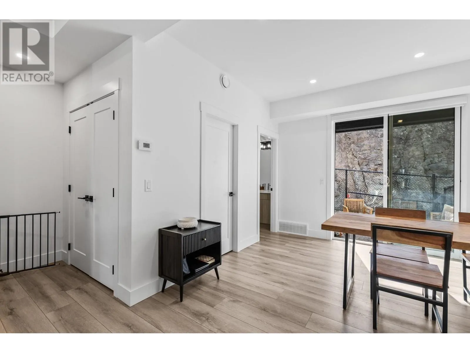 2835 Canyon Crest Drive Unit# 25