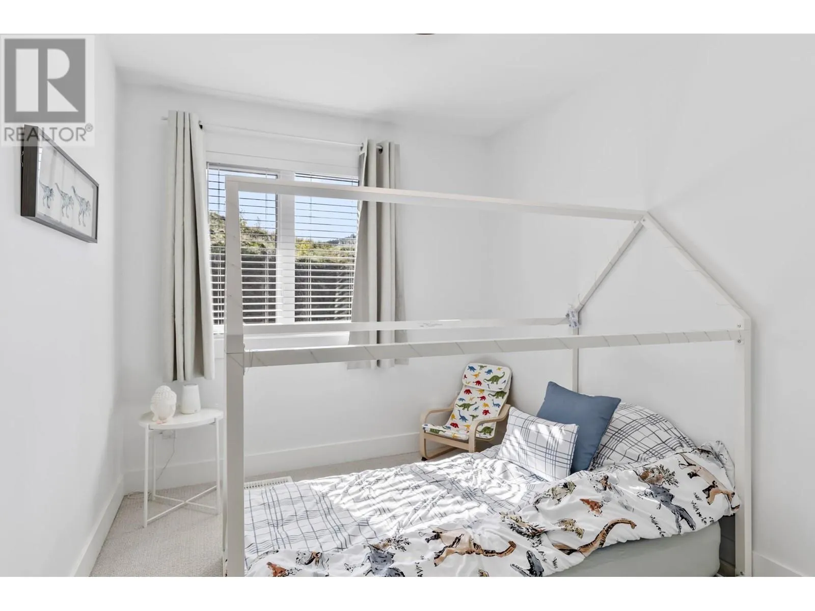 2835 Canyon Crest Drive Unit# 25