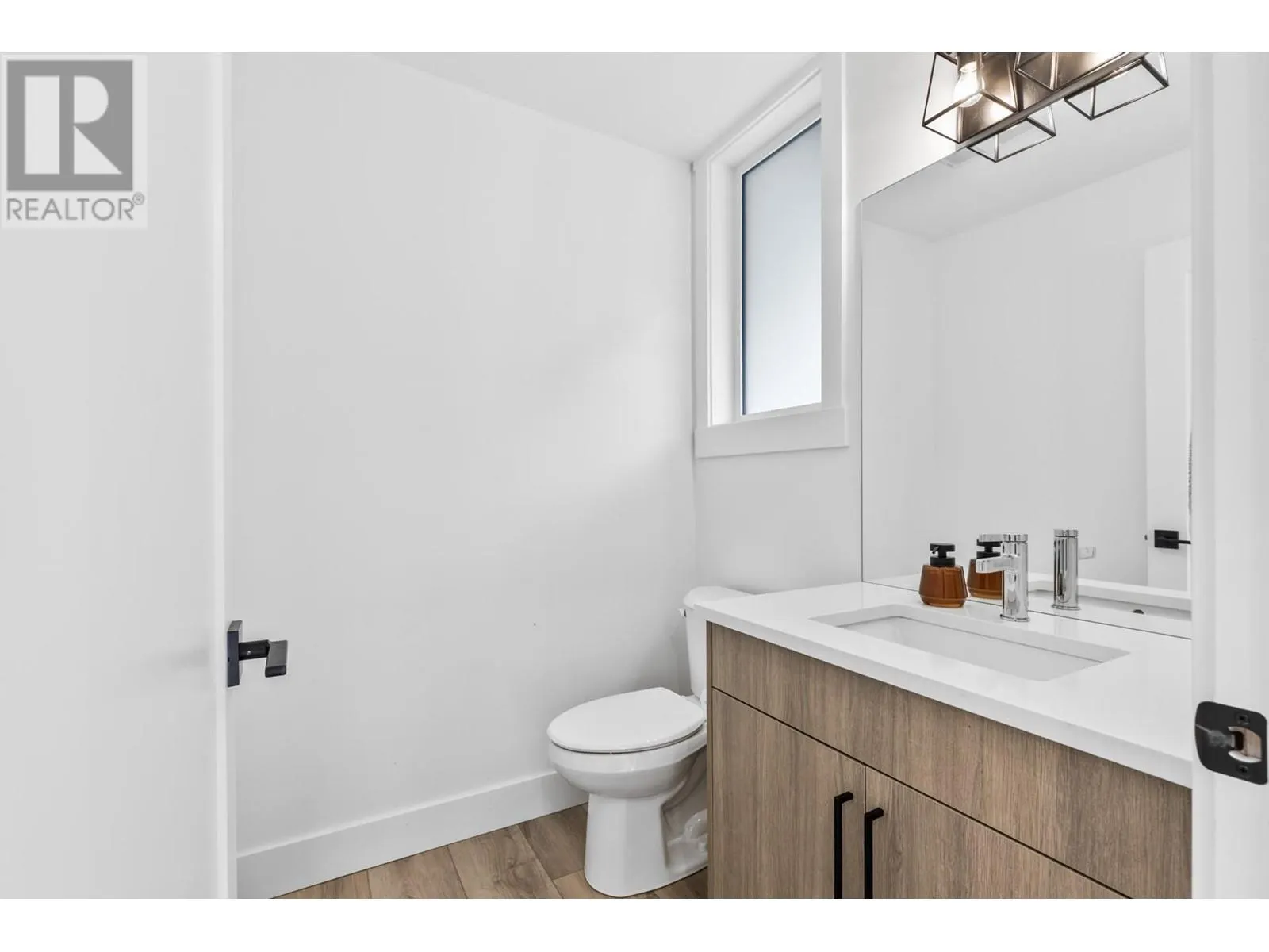 2835 Canyon Crest Drive Unit# 25
