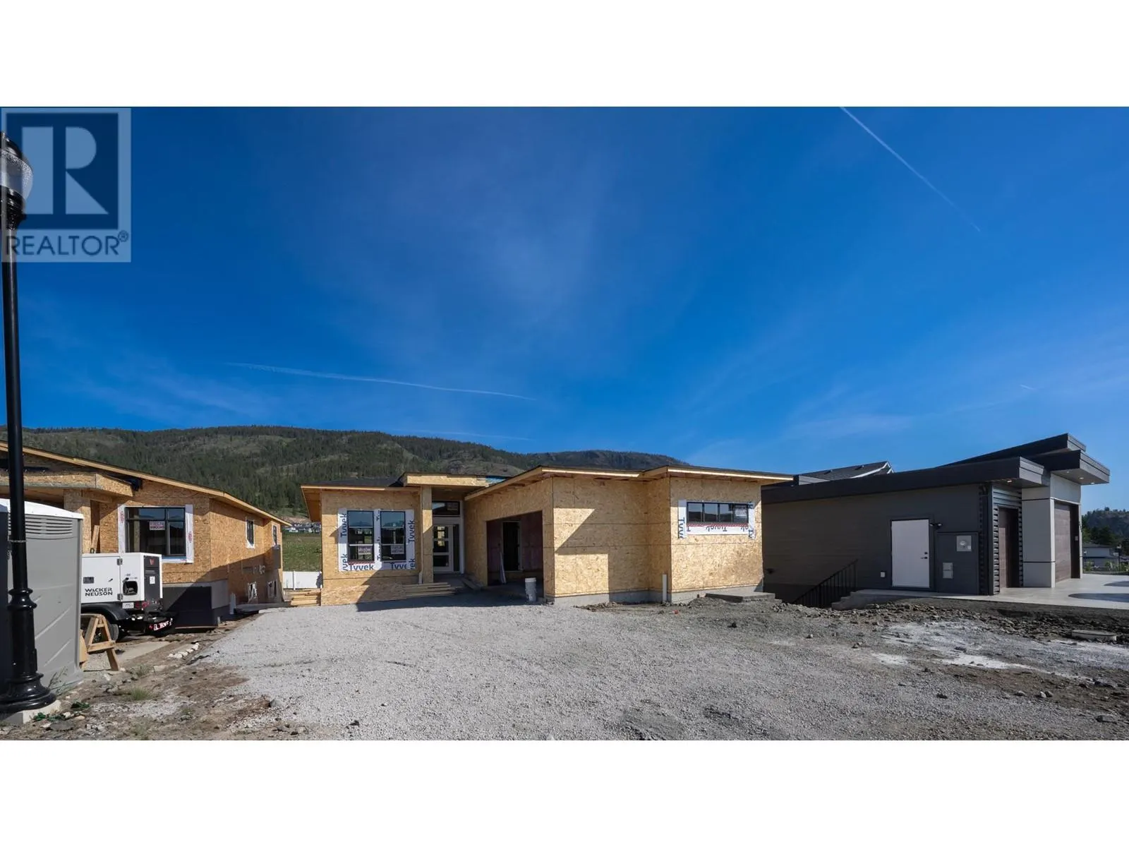2538 Pinnacle Ridge Drive