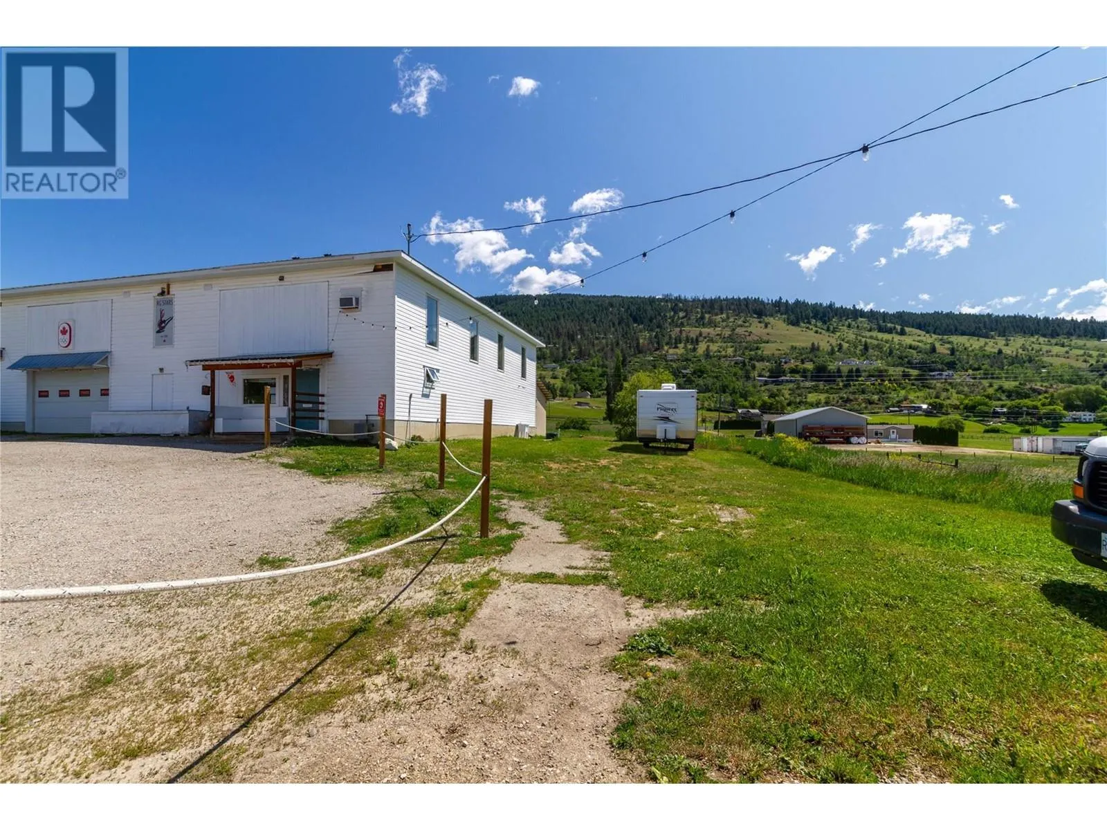 2515 East Vernon Road