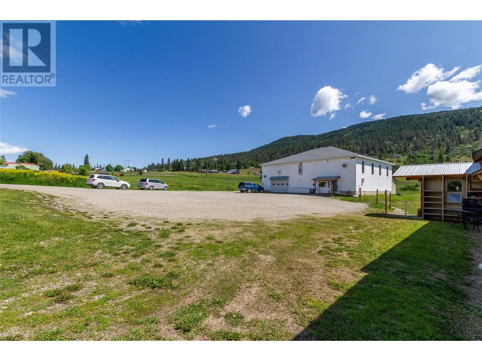2515 East Vernon Road