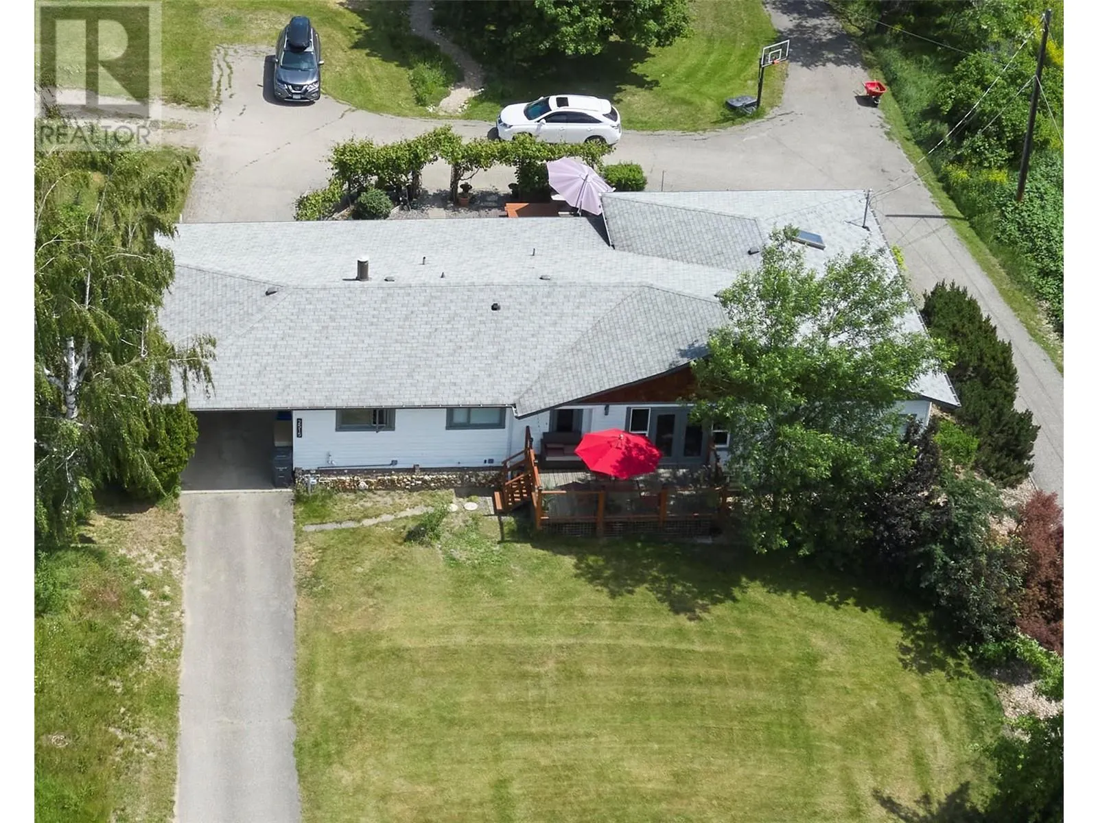 2515 East Vernon Road