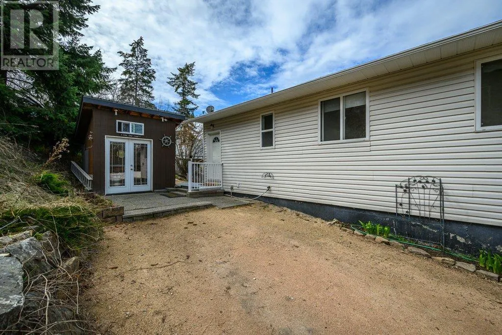 8804 Okanagan Landing Road