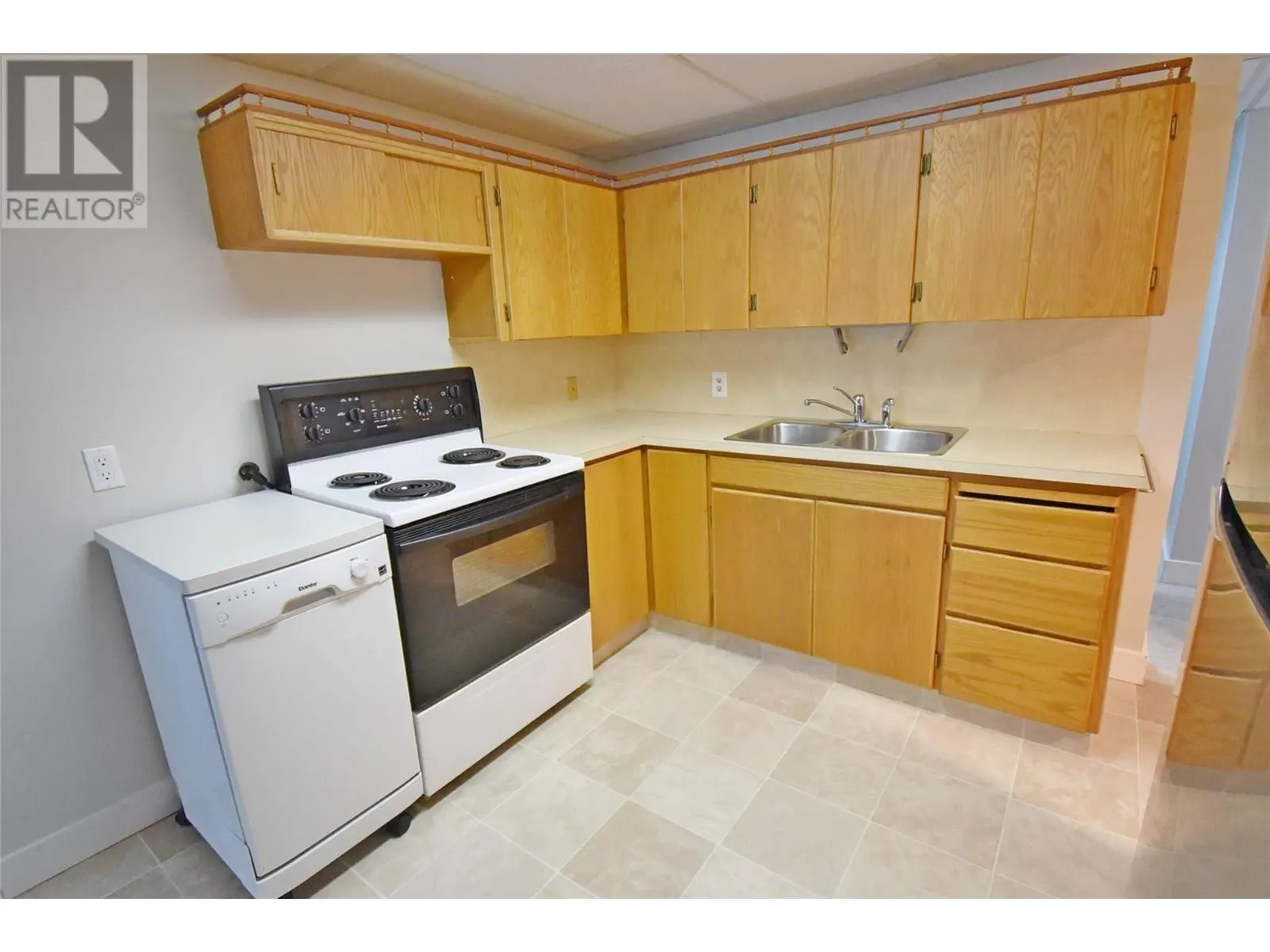382 Kildare Way
