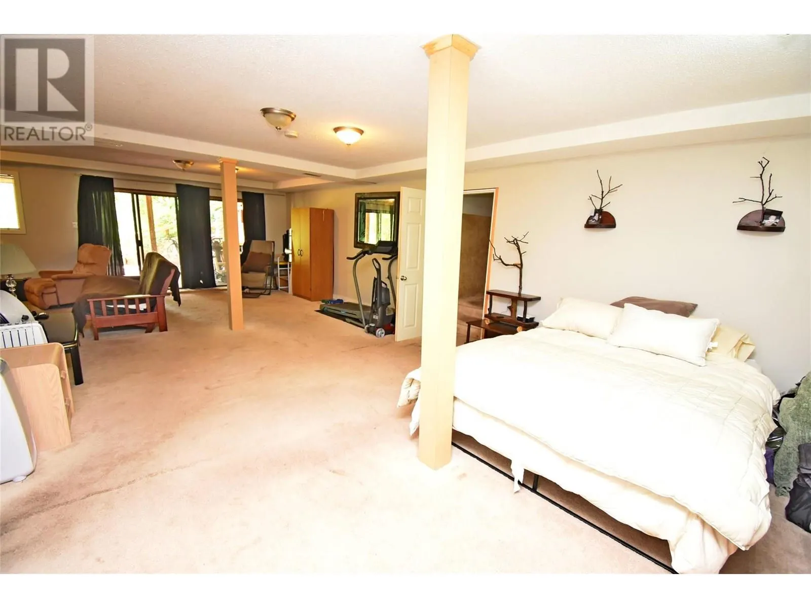 382 Kildare Way