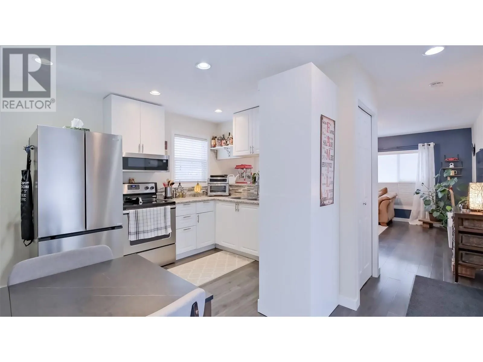 1860 Boucherie Road Unit# 24