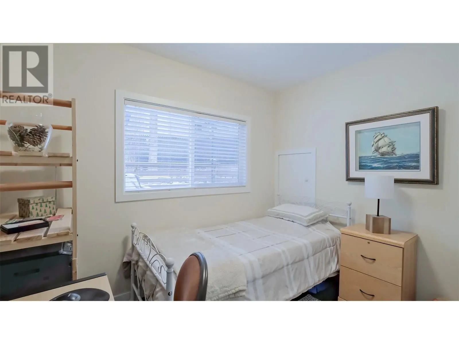1860 Boucherie Road Unit# 24