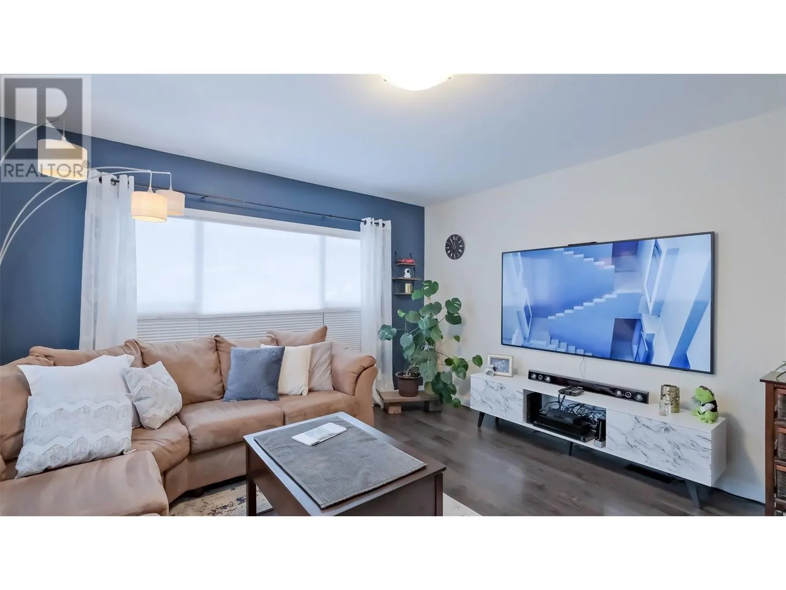 1860 Boucherie Road Unit# 24