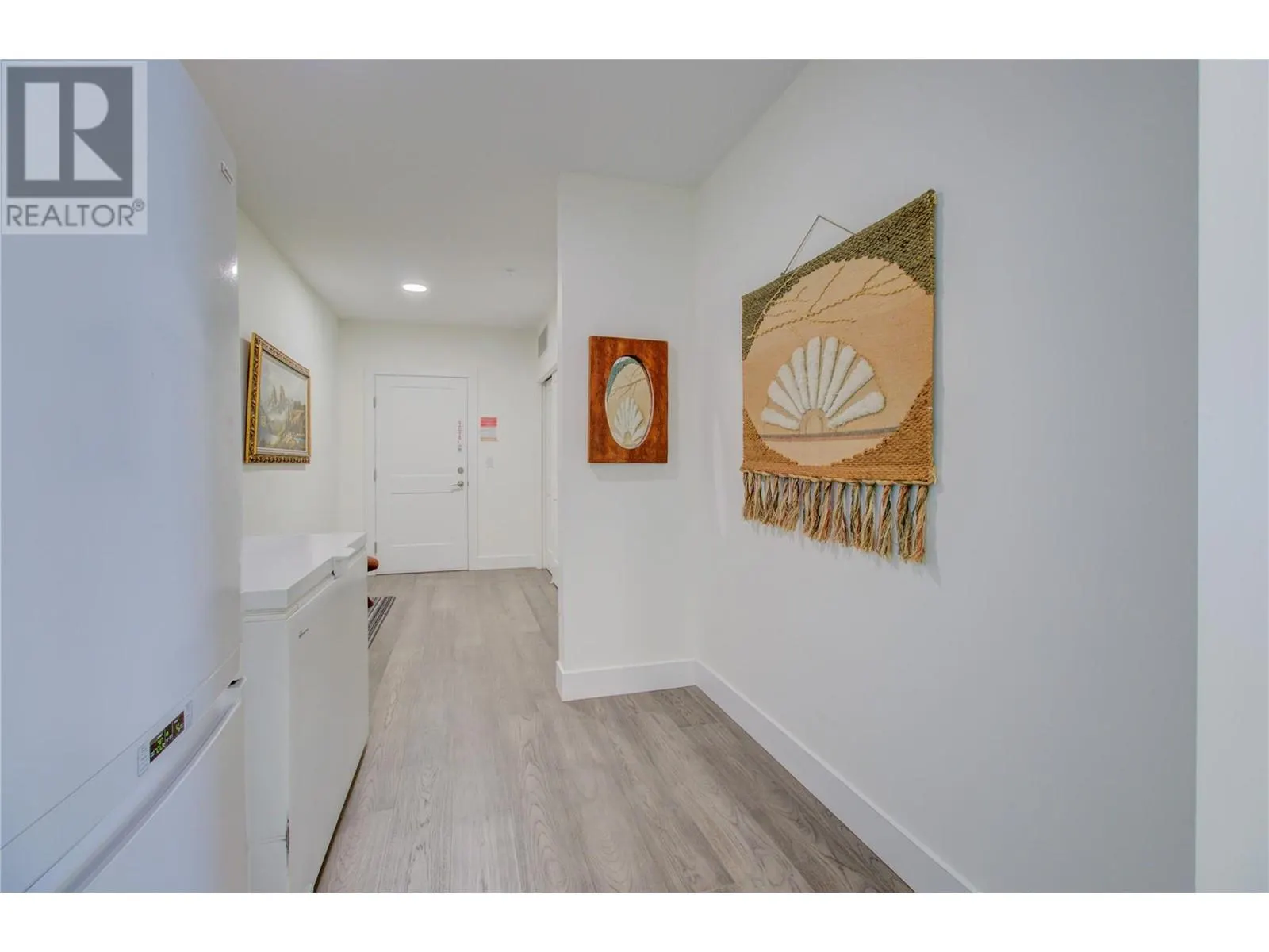 131 Harbourfront Drive NE Unit# 202