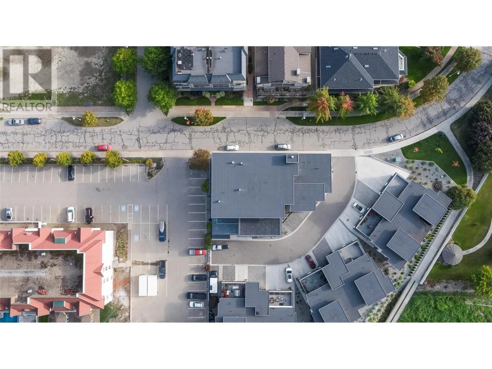 131 Harbourfront Drive NE Unit# 202