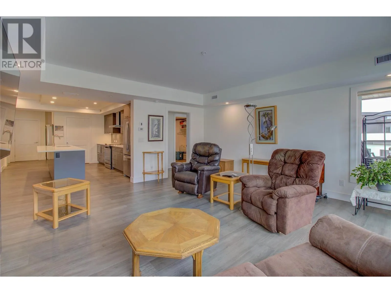 131 Harbourfront Drive NE Unit# 202