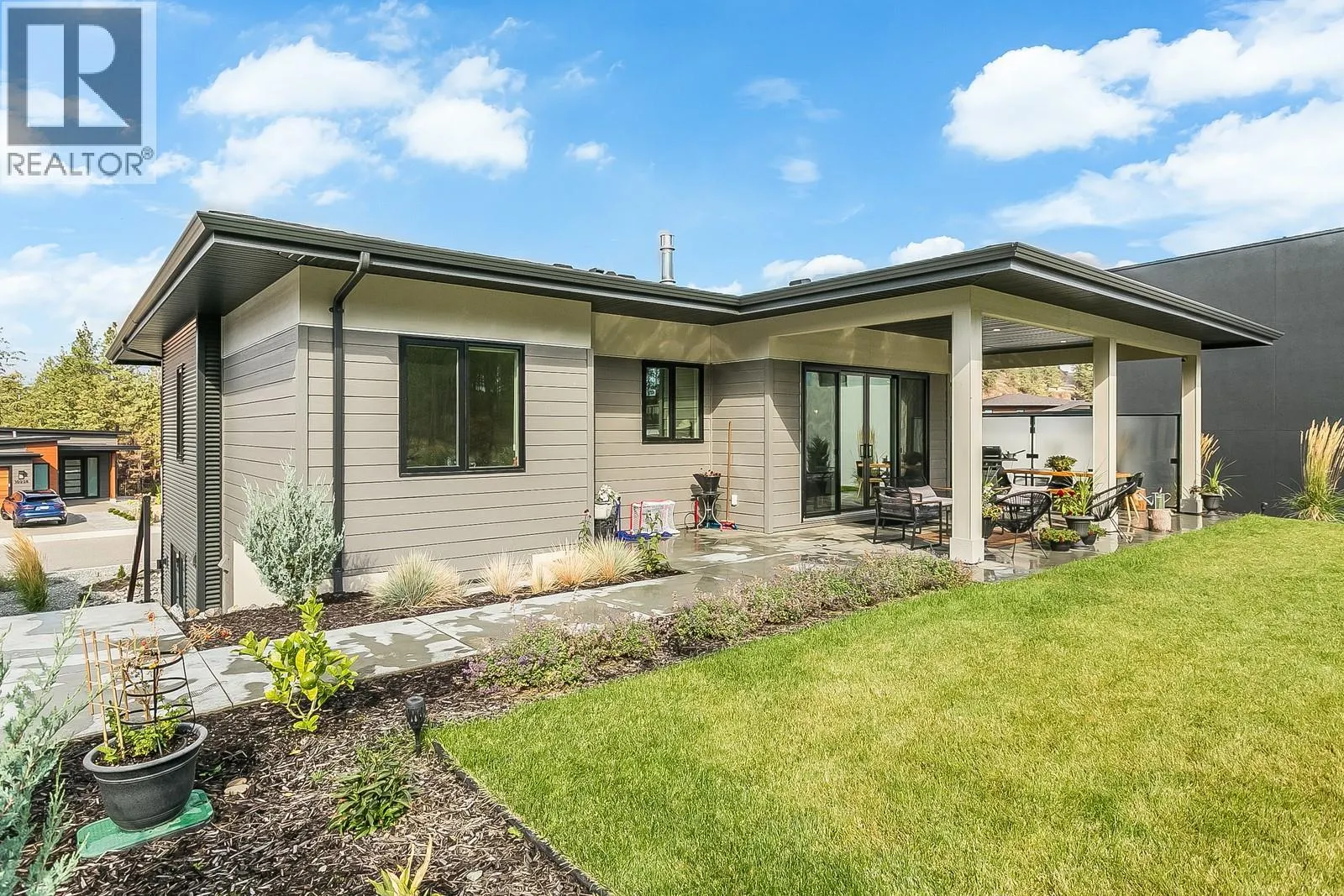 10225 Beacon Hill Drive