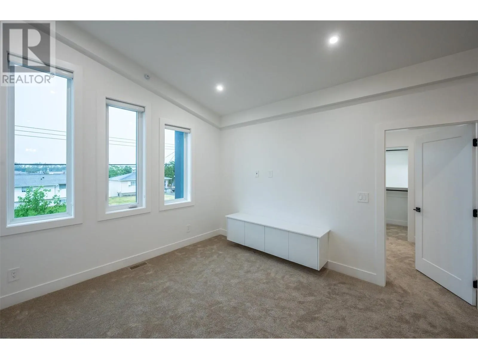 60 Roy Avenue Unit# 102